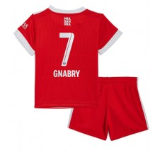 Bayern Munich Serge Gnabry #7 Hemmaställ Barn 2022-23 Korta ärmar (+ Korta byxor)